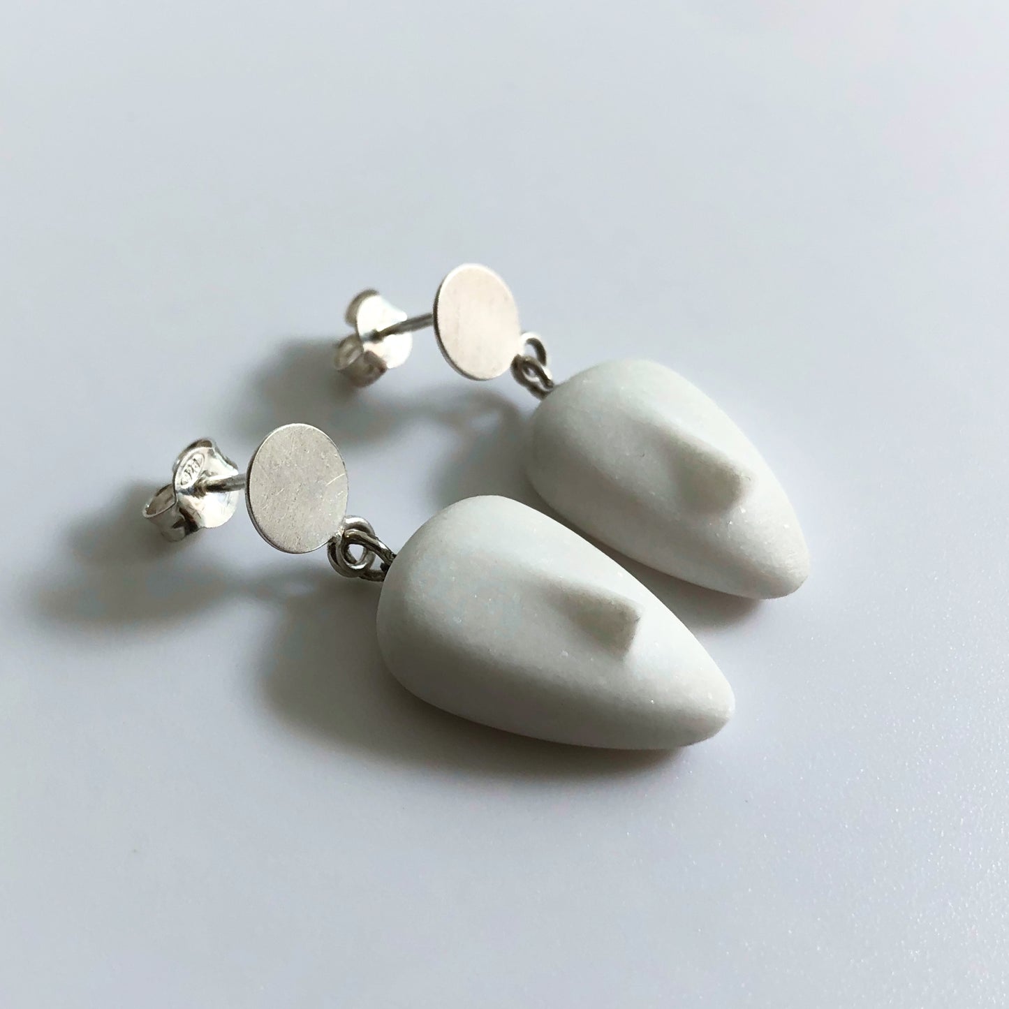 ERATO - Cycladic idol | White Marble & Silver Earrings